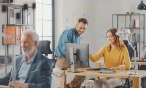 Ile zarabia się w marketingu? Odkryj różnice w wynagrodzeniach