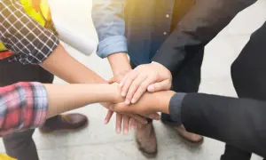 Czym zajmują się związki zawodowe i jak chronią prawa pracowników