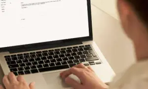 Jak napisać maila z CV bez ogłoszenia, aby przyciągnąć uwagę pracodawcy
