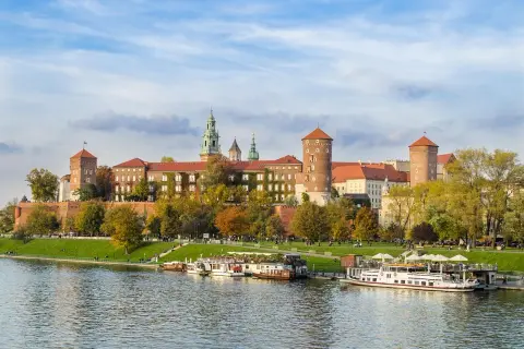 Gdzie najłatwiej o pracę? Kraków przyciąga ofertami i niskim bezrobociem