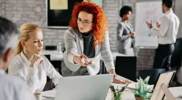 Ile trwają studia marketing i zarządzanie? Czas trwania i ważne informacje