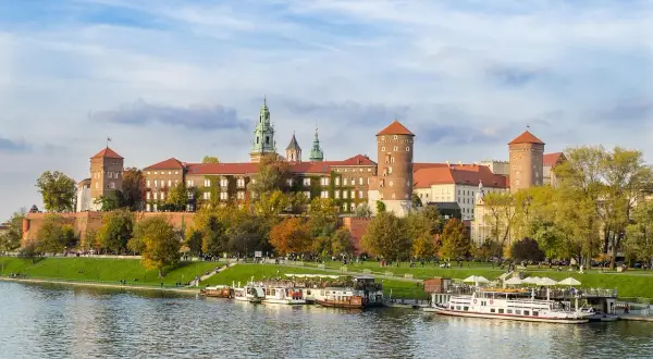 Gdzie najłatwiej o pracę? Kraków przyciąga ofertami i niskim bezrobociem