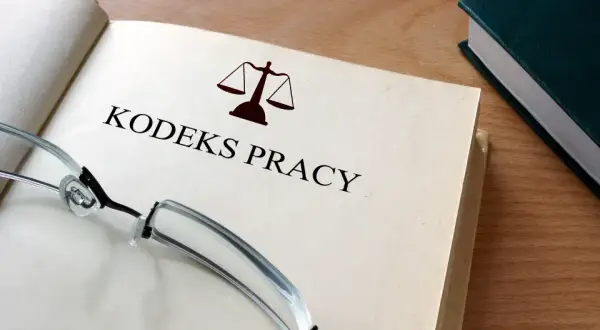 Art 32 kodeksu pracy – co oznacza dla wypowiedzenia umowy o pracę?